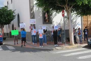 Protesta de los extrabajadores del Paco Artiles esta mañana en El Calero/TA/Antonio Alí y Acfi Press.